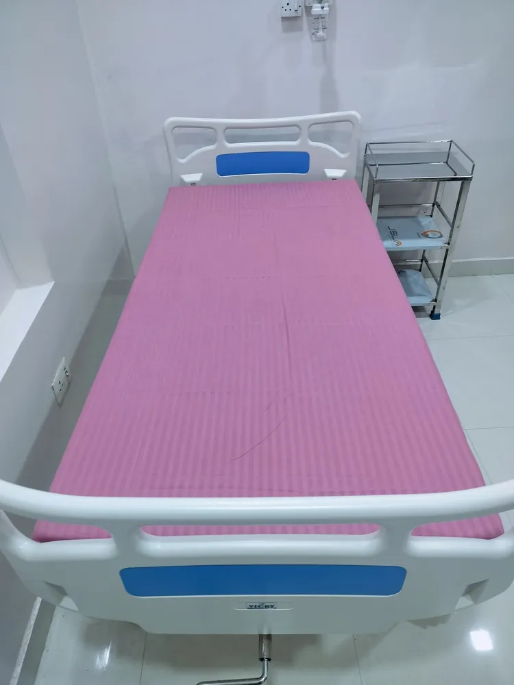 Polyster Cotton Hospital Bedsheet